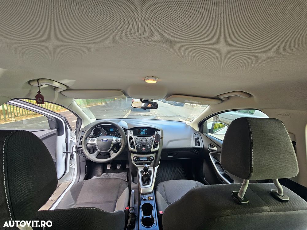 Ford Focus 1.0 EcoBoost Start Stop Trend - 12