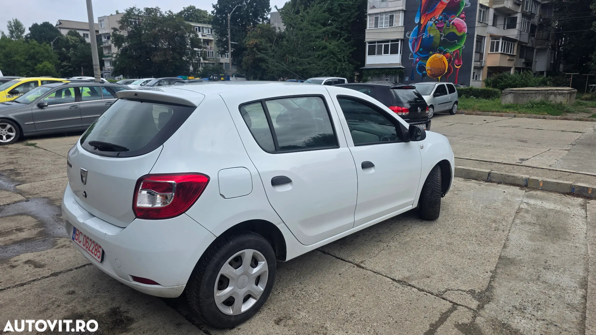 Dacia Sandero 1.2 16V Laureate - 4