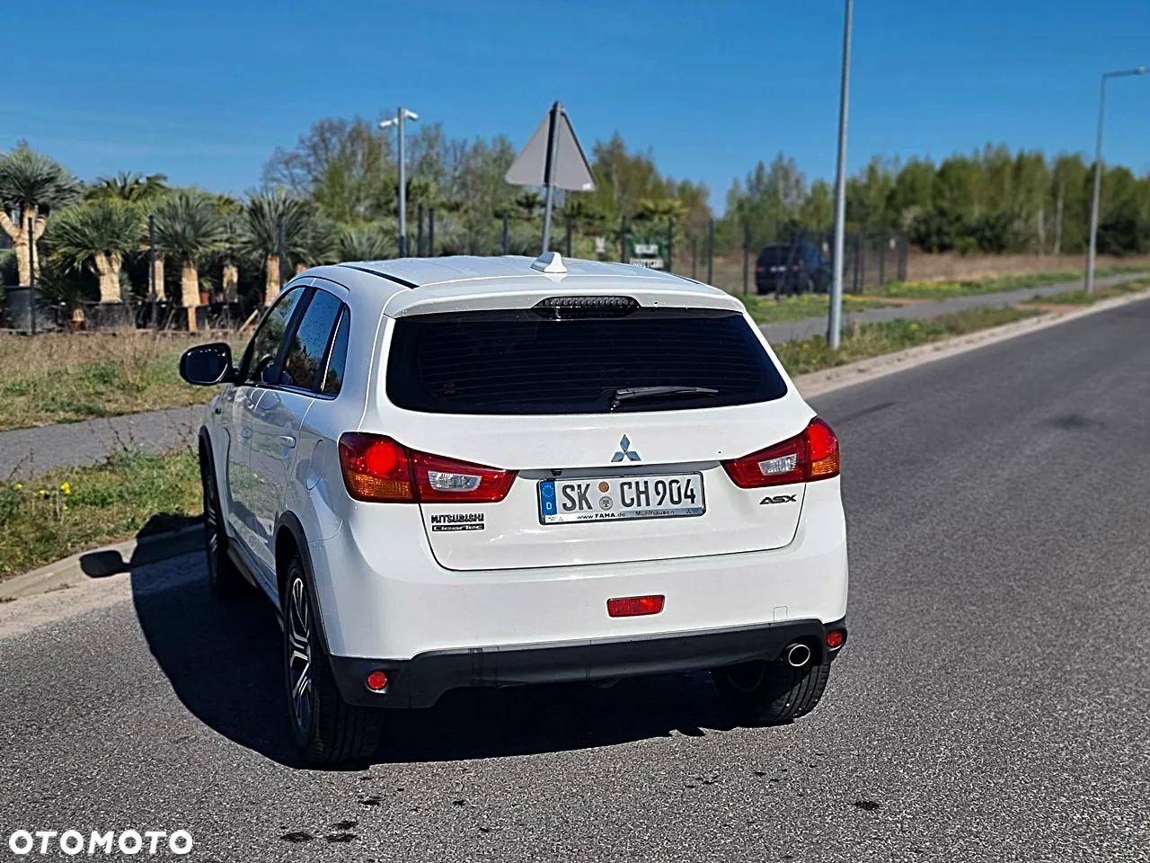 Mitsubishi ASX - 16