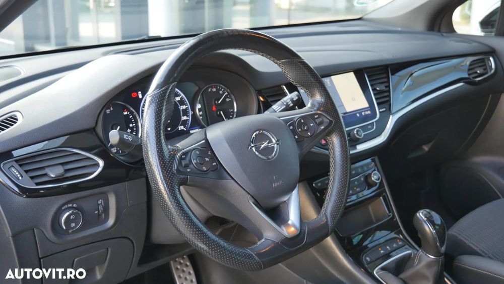 Opel Astra 1.5 D Start/Stop Design&Tech - 2