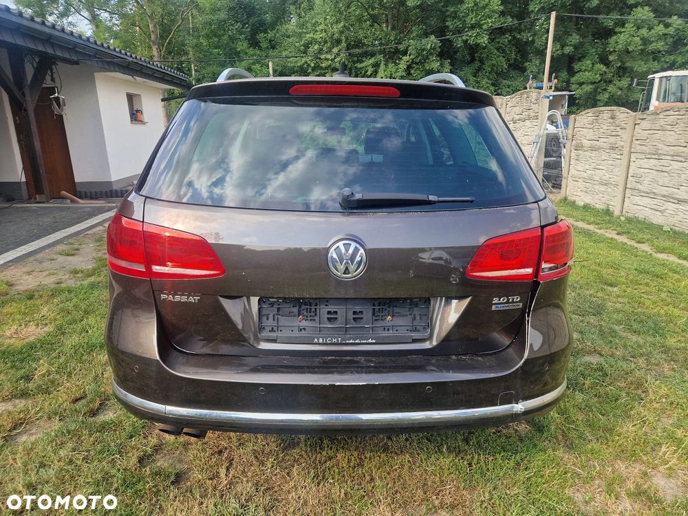Volkswagen Passat 2.0 Blue TDI DSG SCR Highline - 4