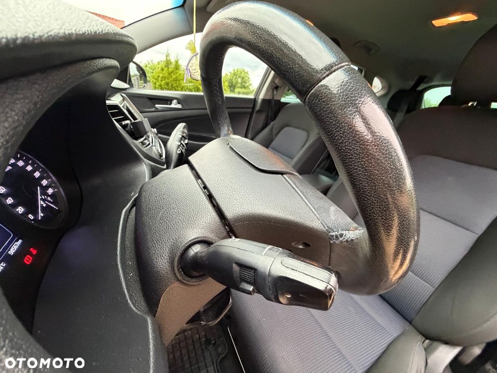 Hyundai Tucson 1.6 GDi Comfort 2WD - 22