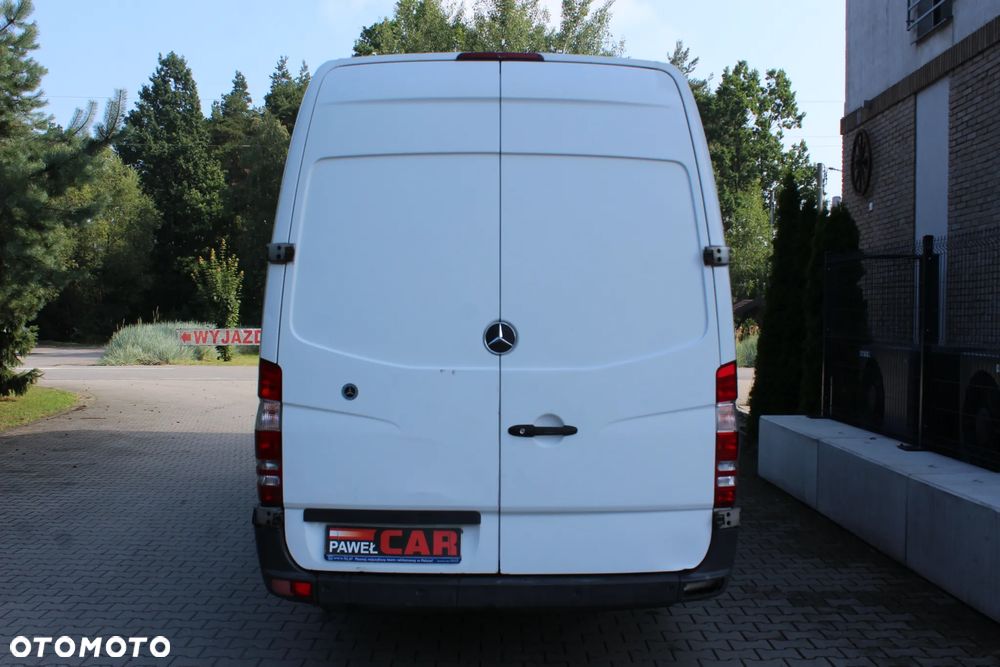 Mercedes-Benz Sprinter - 8