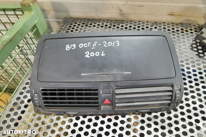 Grila ventilatie bord centru CU MINITORPEDOU Skoda Octavia 2 [facelif - 1