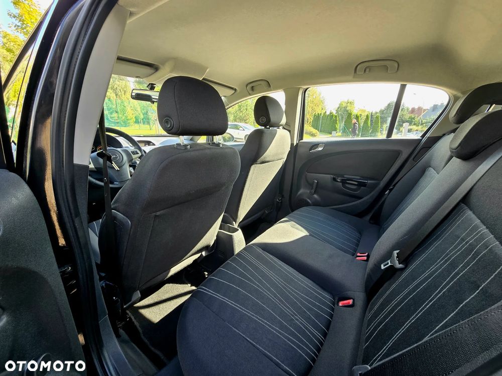 Opel Corsa 1.2 16V Edition - 8