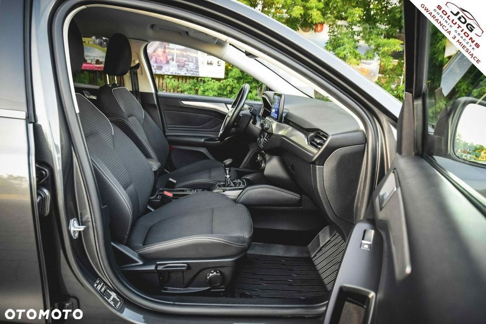 Ford Focus 1.5 EcoBlue STart-Stopp-System TITANIUM X - 32