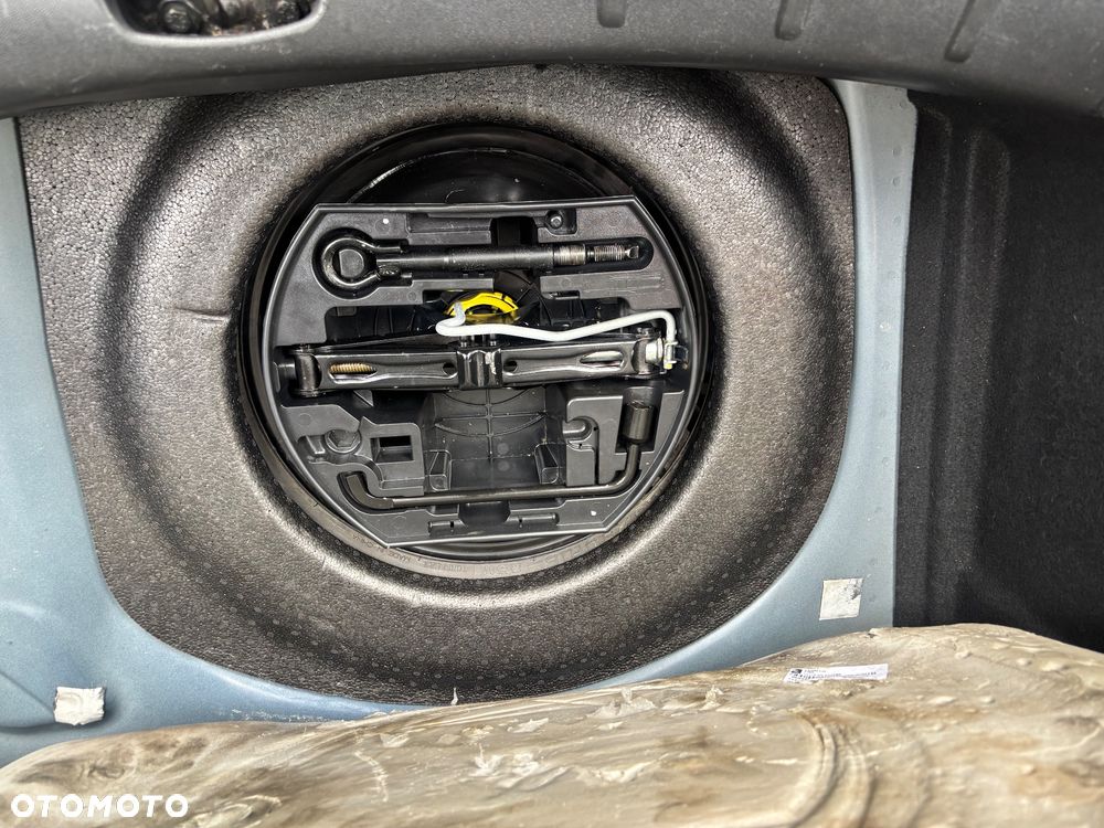 Citroën C3 Pure Tech (VTi) 82 Selection - 37