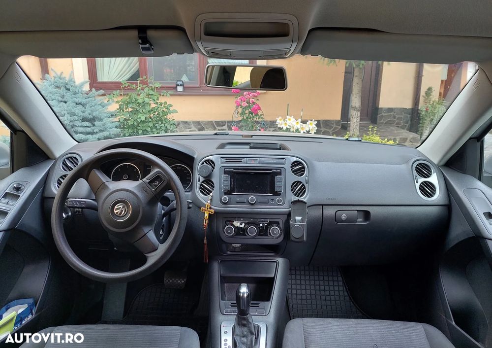 Volkswagen Tiguan 2.0 TDI 4Motion DSG Track & Style - 12