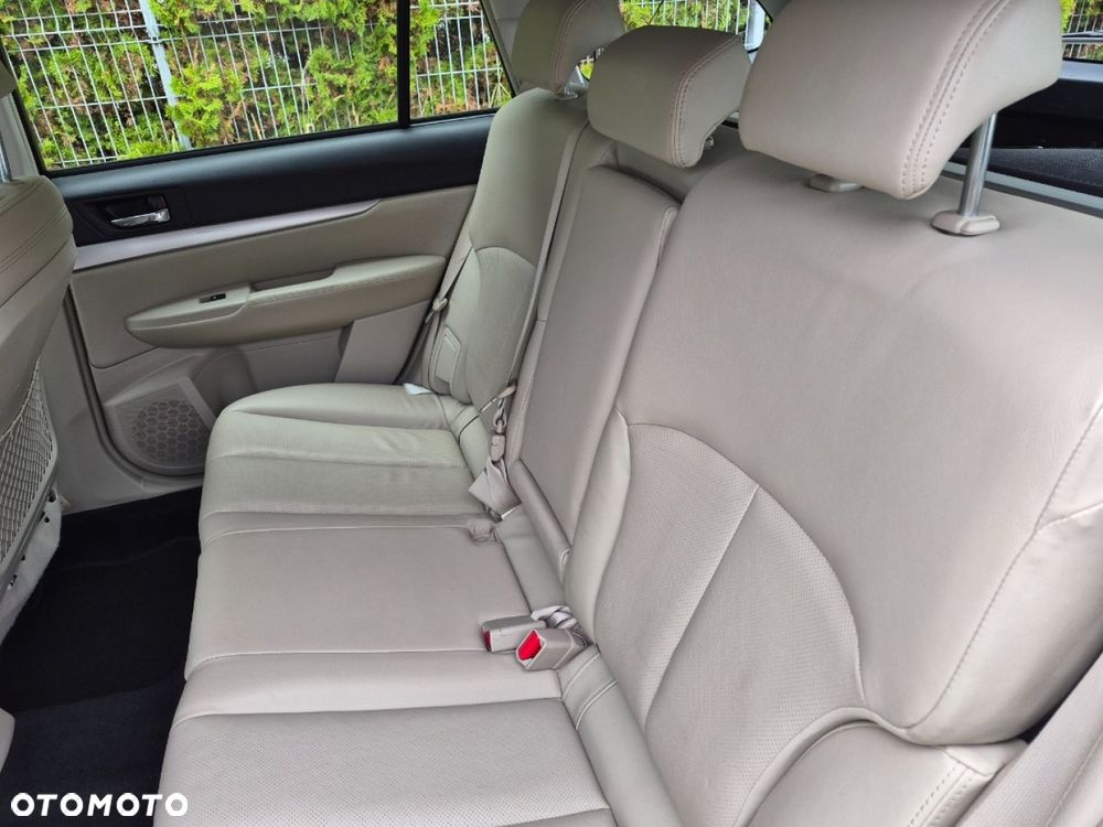 Subaru Outback - 29
