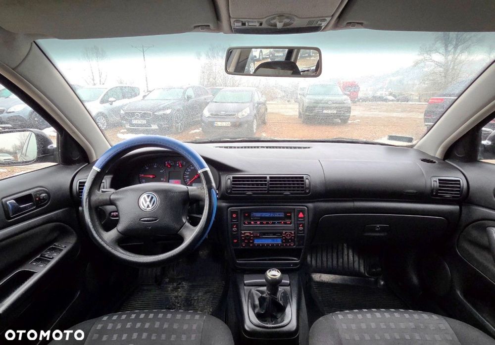 Volkswagen Passat - 7