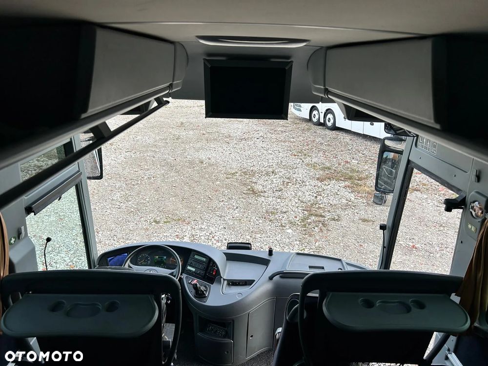 Mercedes-Benz Tourismo - 13