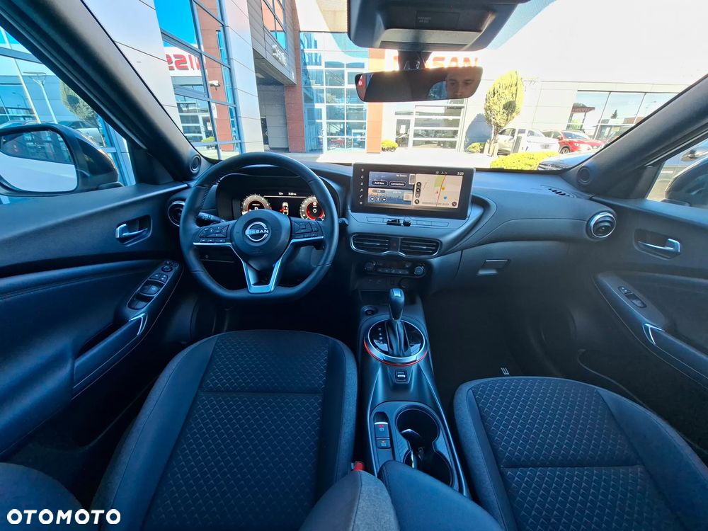 Nissan Juke 1.0 DIG-T N-Connecta DCT - 11