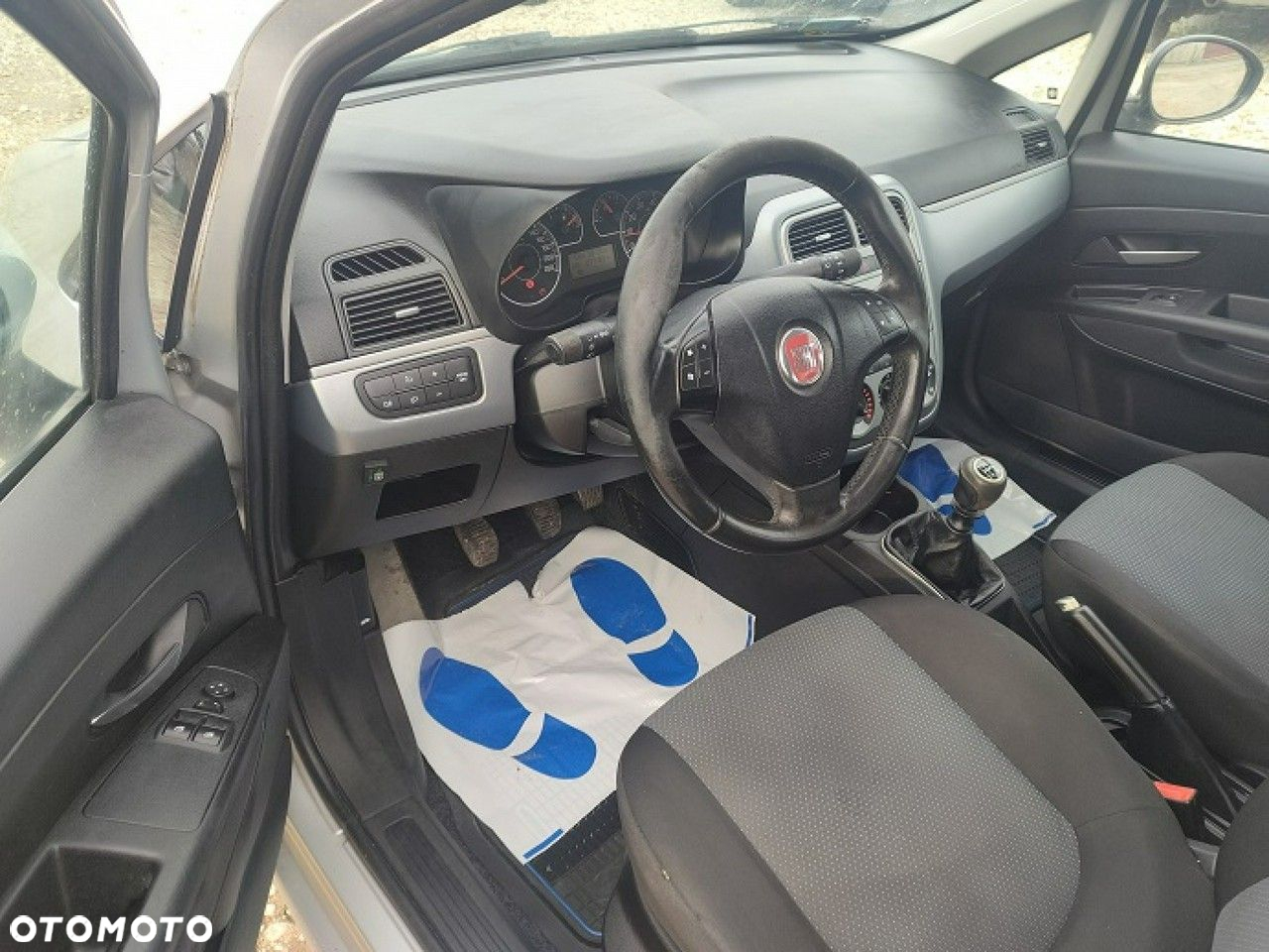 Fiat Punto - 8