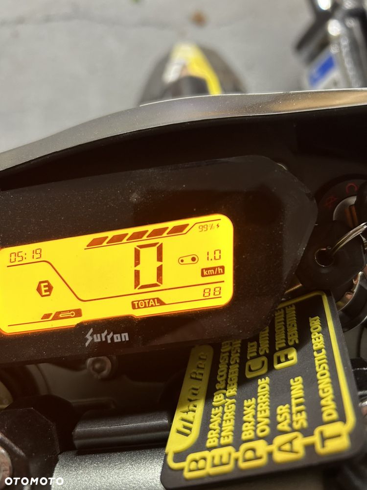 Surron Ultra-Bee - 2