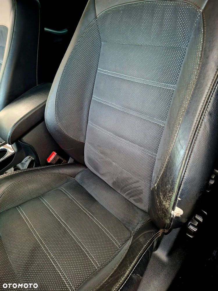 Ford Mondeo - 14