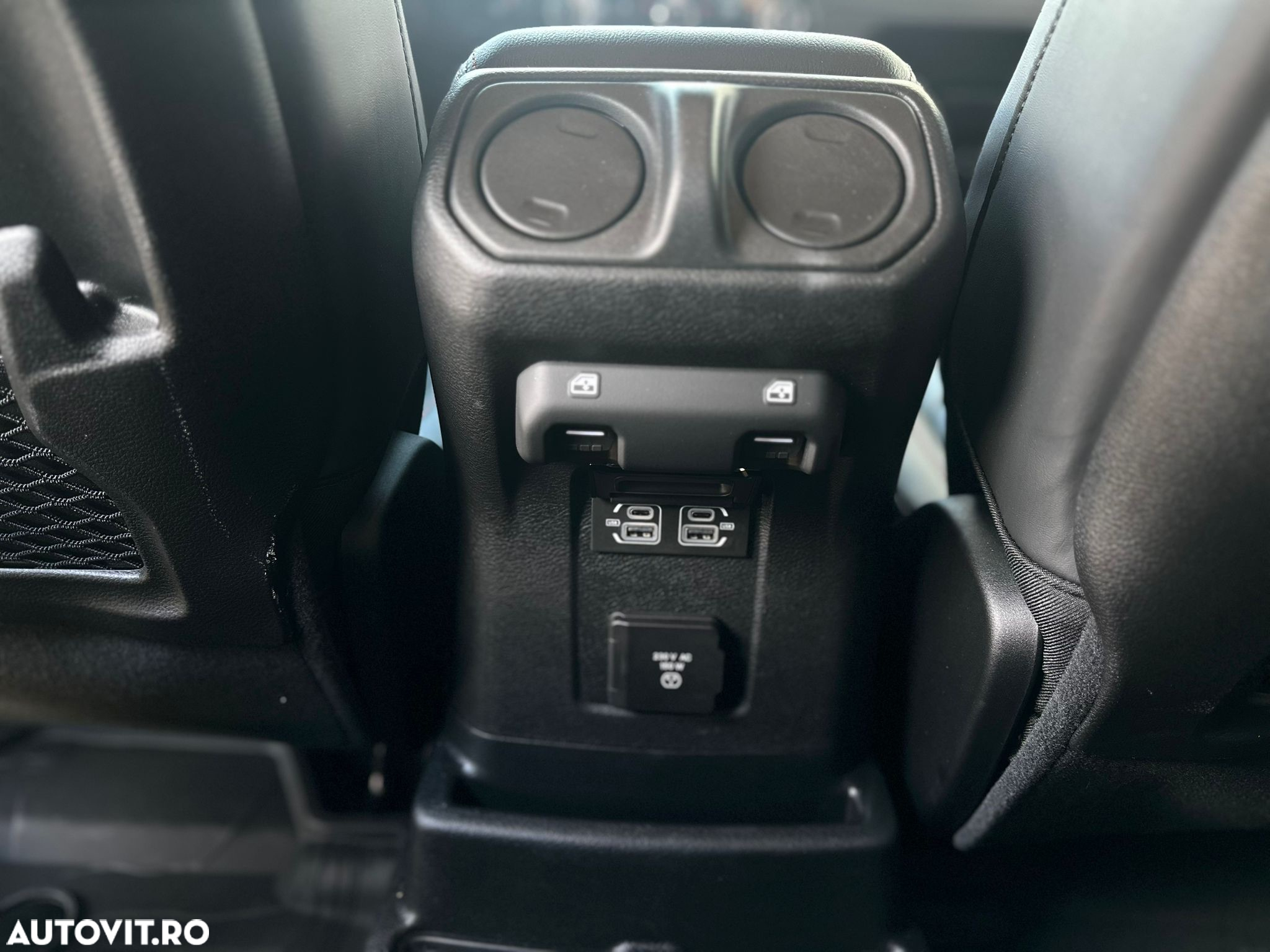Jeep Wrangler Unlimited 2.0 Turbo AT8 Rubicon - 15