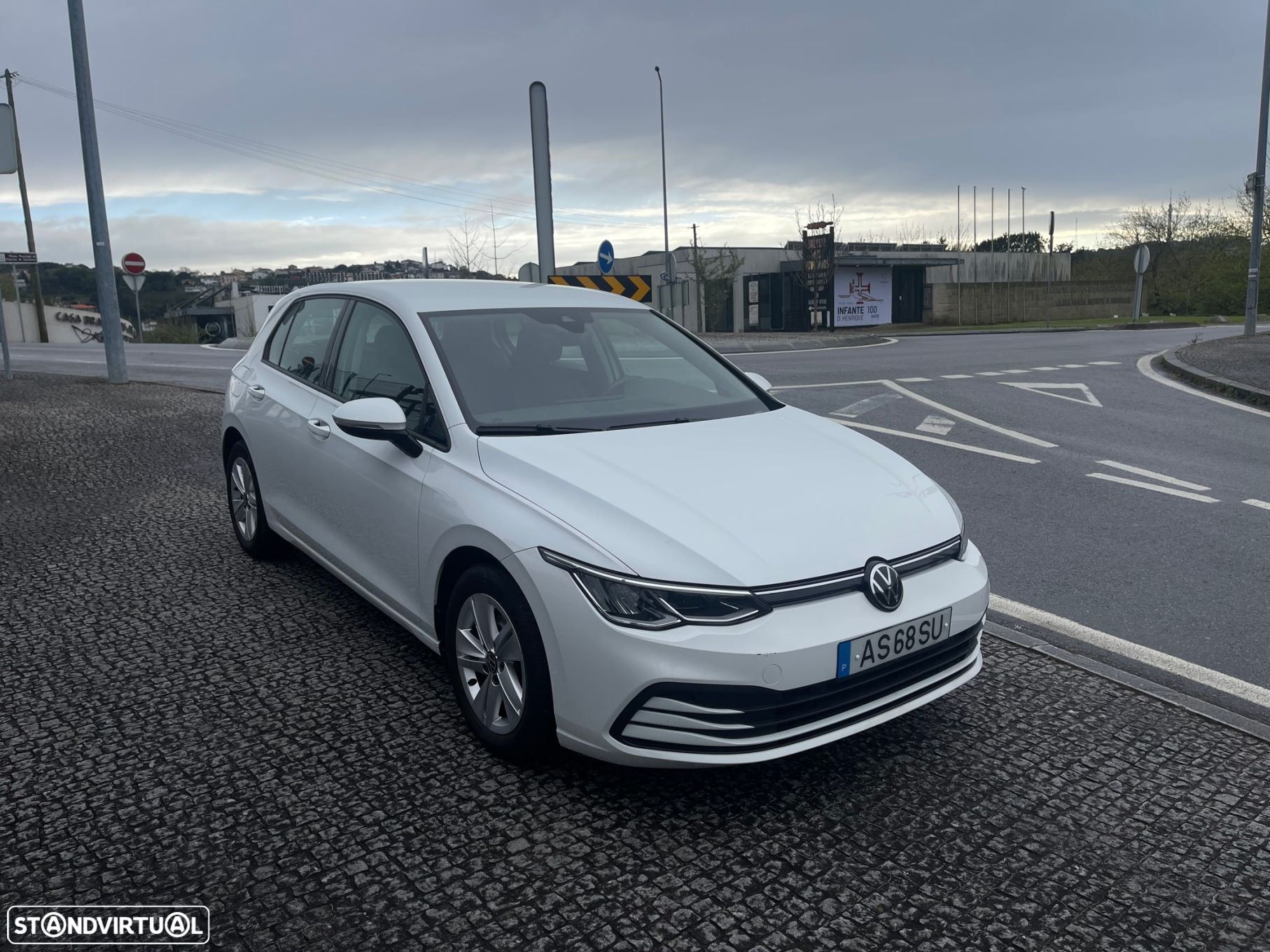 VW Golf 1.0 TSI Life - 3
