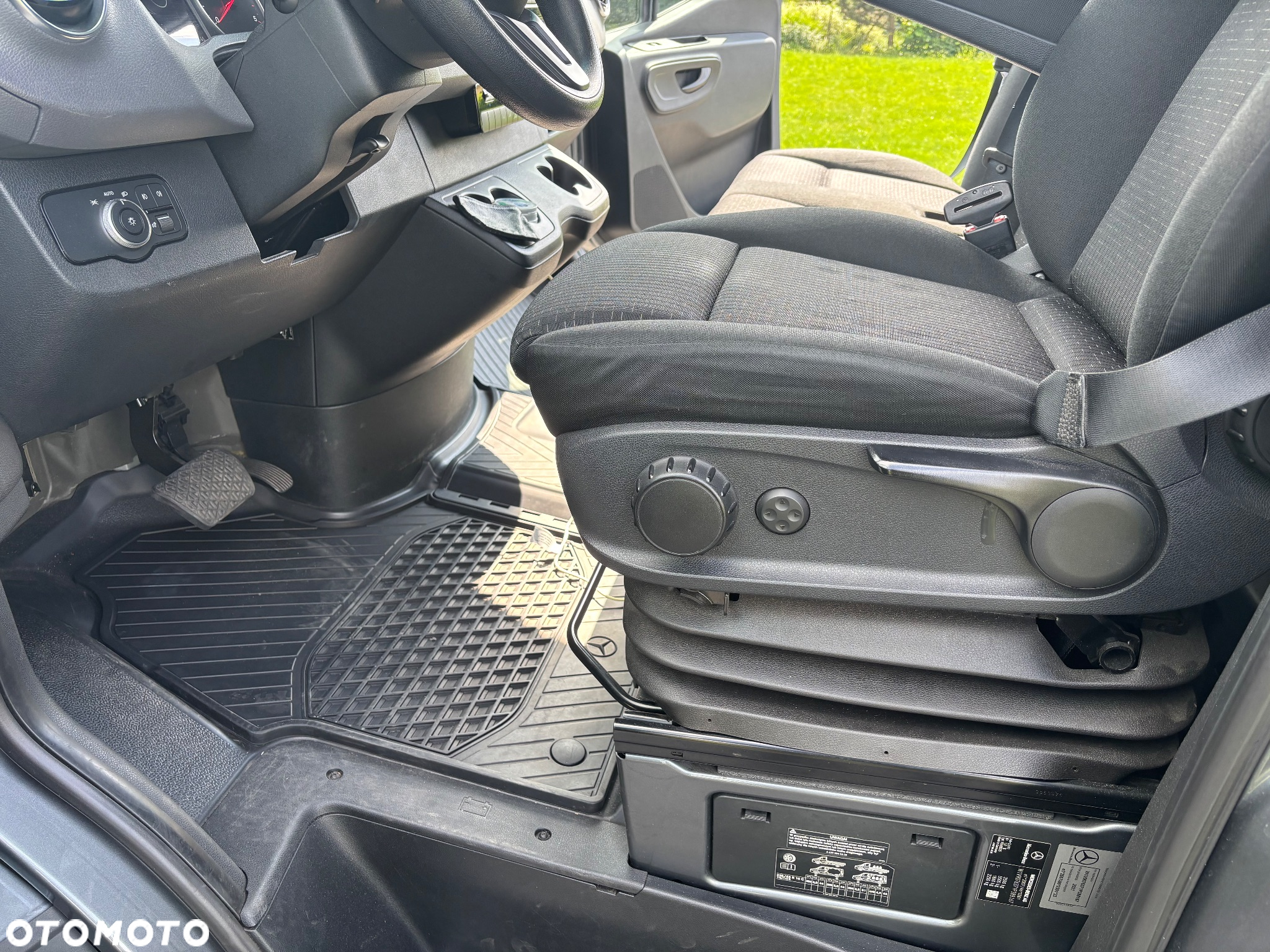 Mercedes-Benz Sprinter 3.0 - 21