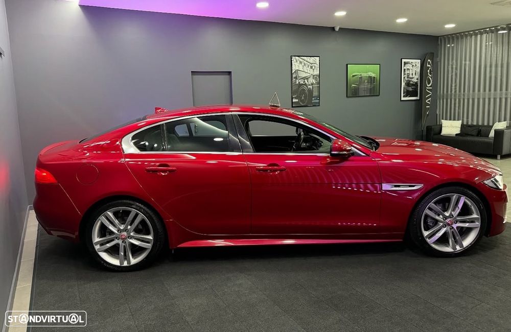 Jaguar XE 2.0 D R-Sport - 5