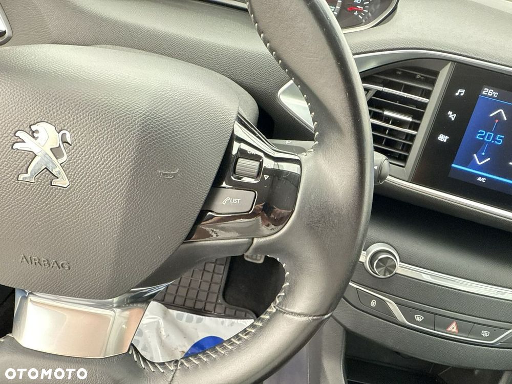 Peugeot 308 - 26