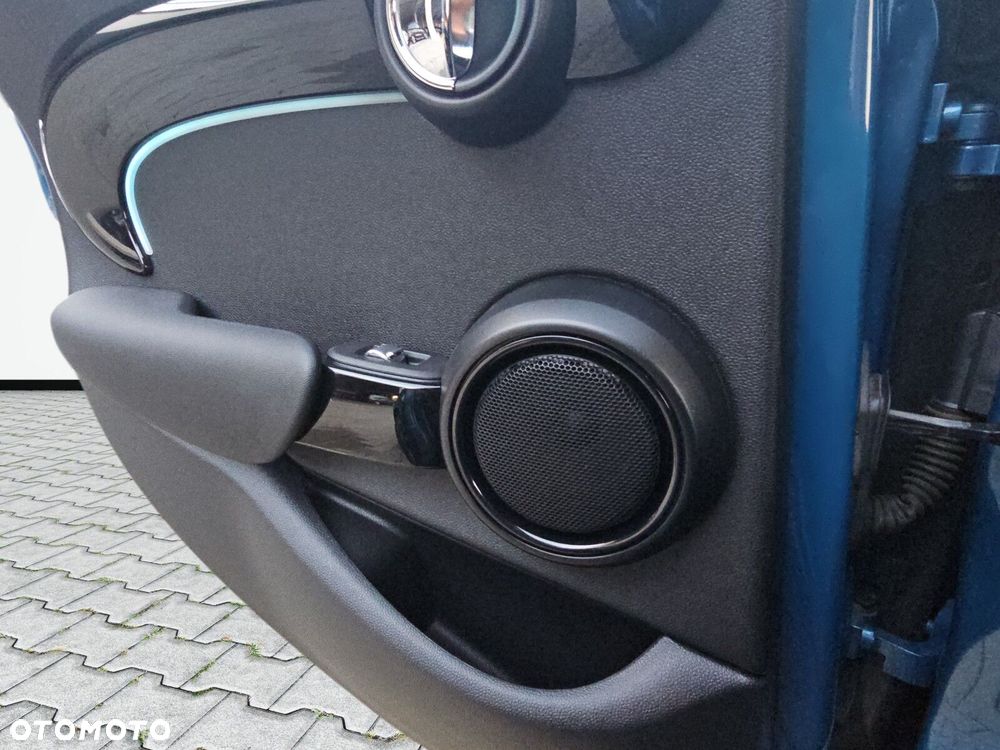 MINI Cooper Classic Trim - 35