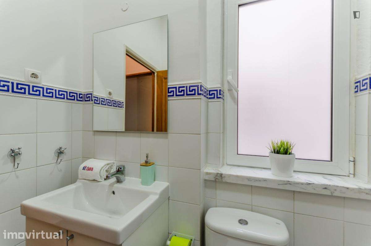 Quarto - localizado em Avenida da Liberdade Lisbon - Grande imagem: 3/24