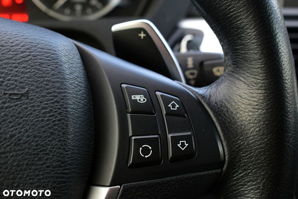BMW X6 - 11