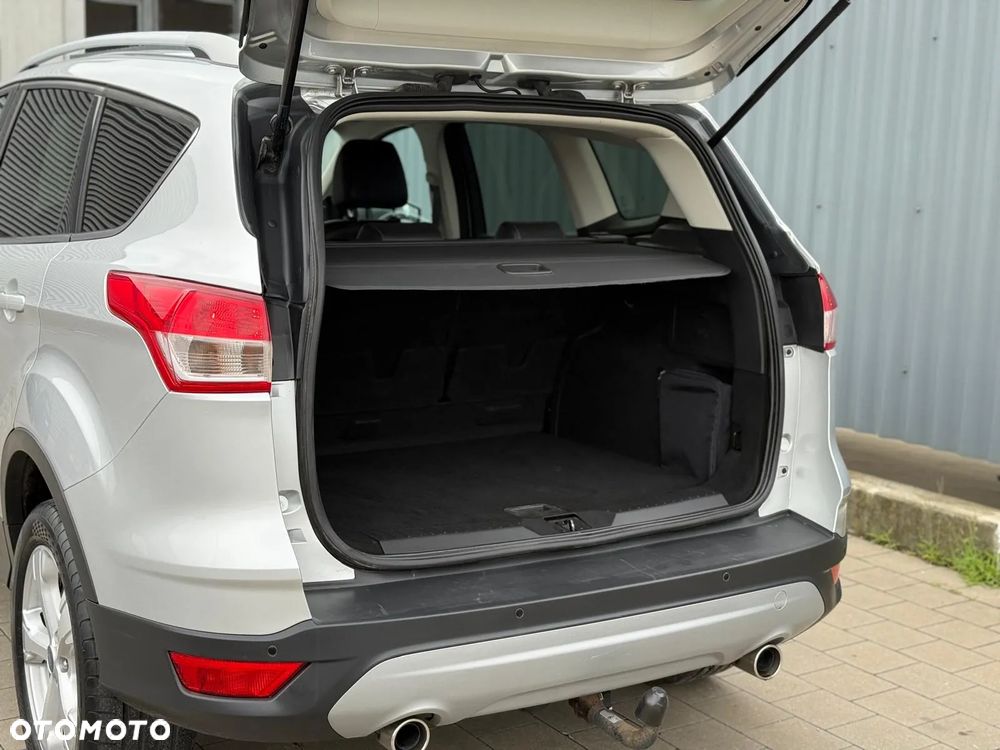 Ford Kuga 2.0 TDCi 2x4 SYNC - 17