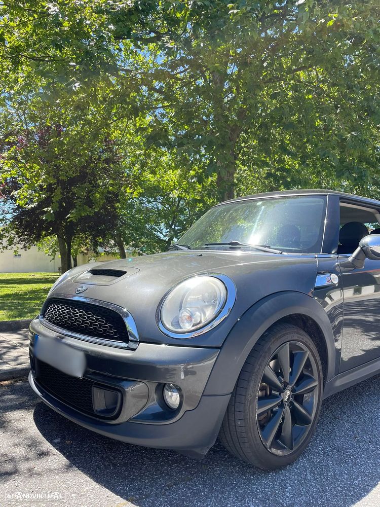 MINI 3 Portas Cooper S - 1
