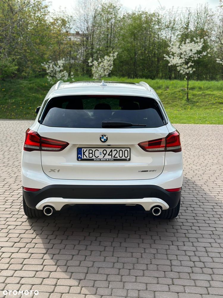 BMW X1 - 3