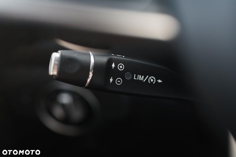 Mercedes-Benz Klasa A AMG 45 4Matic AMG Speedshift 7G-DCT - 28