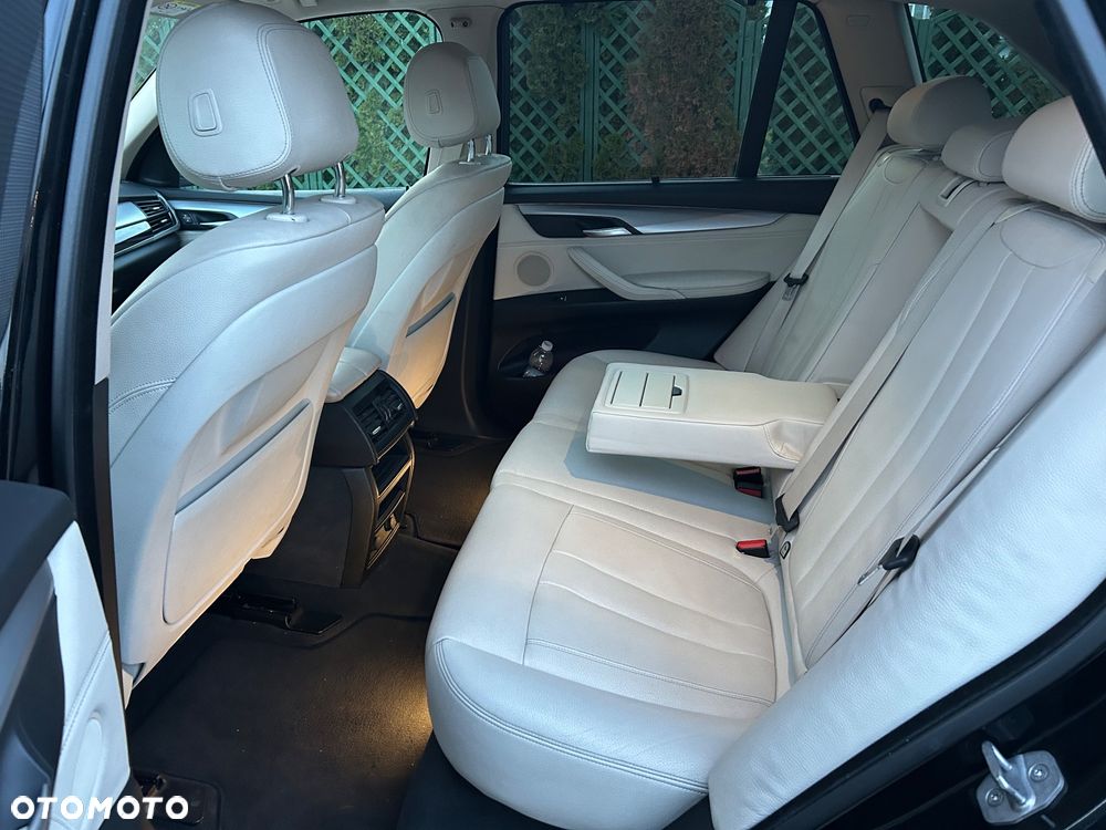 BMW X5 xDrive25d Sport-Aut - 6