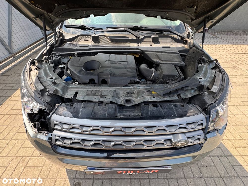 Land Rover Discovery Sport 2.0 TD4 HSE - 17