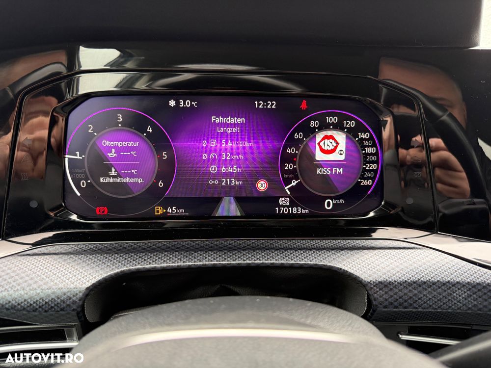 Volkswagen Golf 2.0 TDI SCR Life - 20