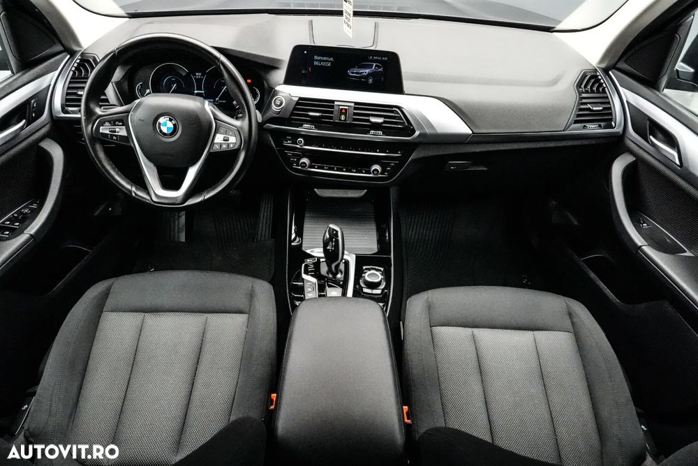 BMW X3 xDrive30e AT PHEV - 8