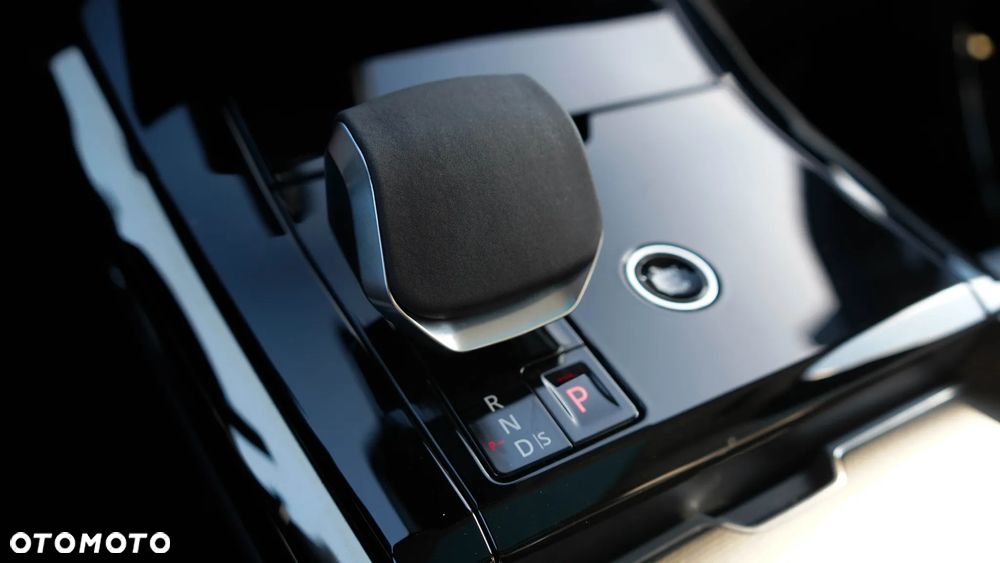 Land Rover Range Rover Sport S 3.0 D HSE Dynamic Stealth - 24