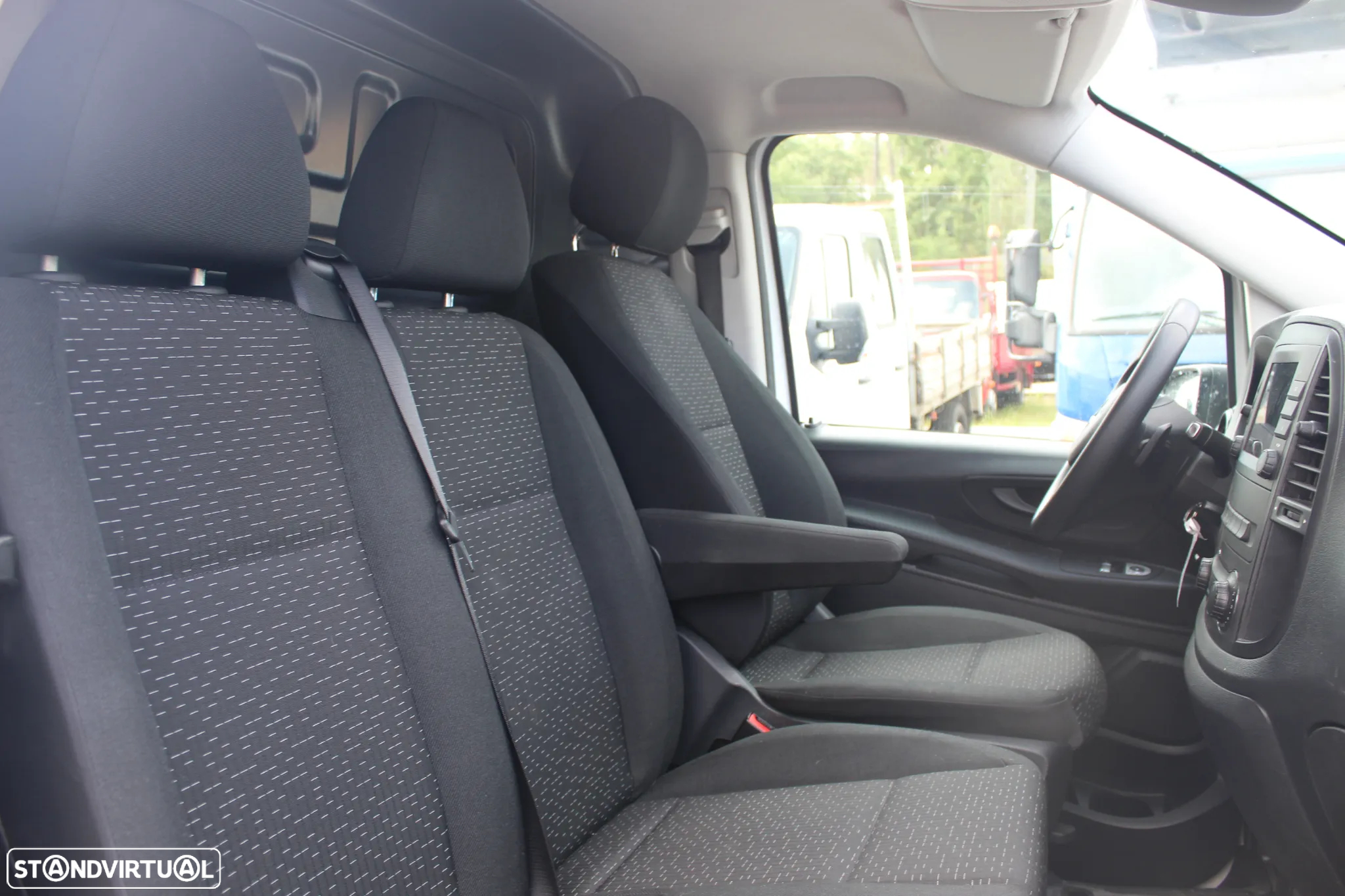 Mercedes-Benz Vito 114 CDi - 9