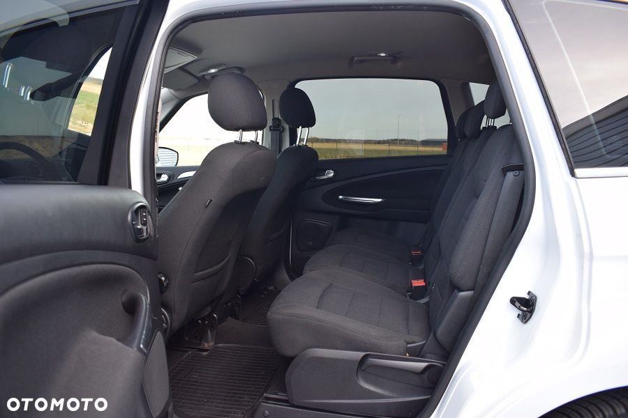 Ford S-Max 2.0 TDCi DPF Ambiente - 6