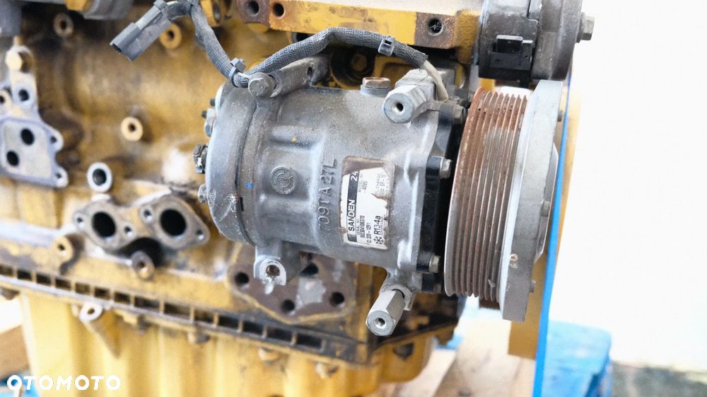 Sprężarka klimatyzacji do silnika Caterpillar C 6.6 Perkins 1106 wszystkie inne części do tego silnika - 1