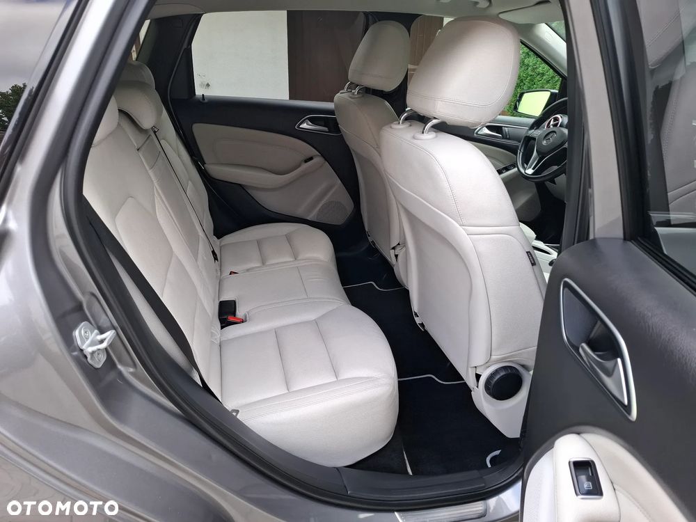 Mercedes-Benz Klasa B 200 (BlueEFFICIENCY) - 19