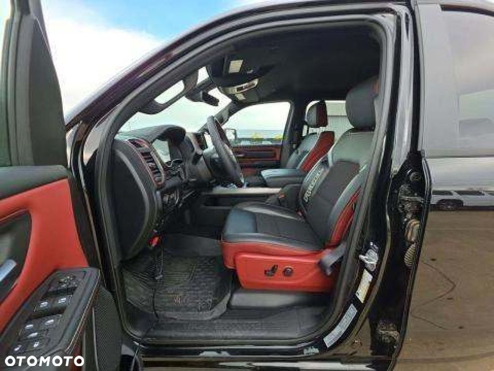 RAM 1500 - 9