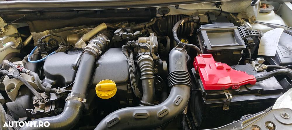 Dacia Duster dCi 110 FAP 4x4 Prestige - 6