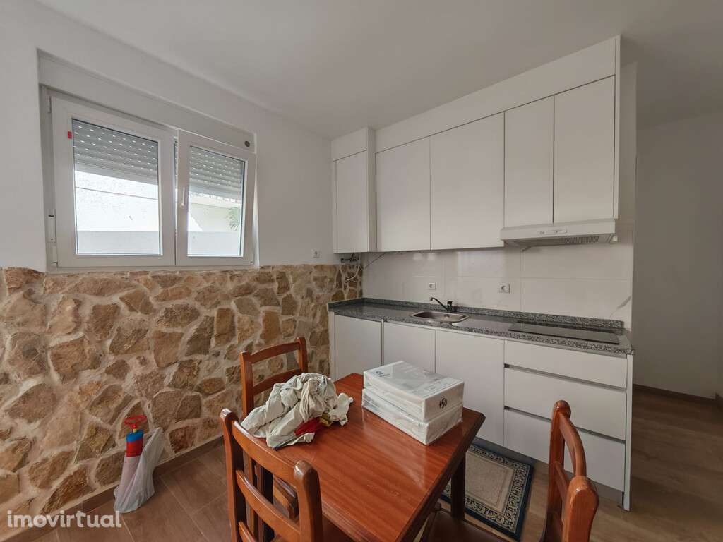Moradia M8 em zona de  Santa Clara, Coimbra - Grande imagem: 2/10