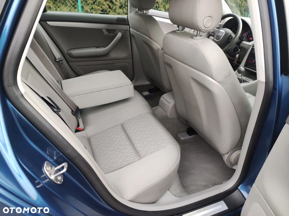 Audi A4 Limousine 2.0 TDI - 18