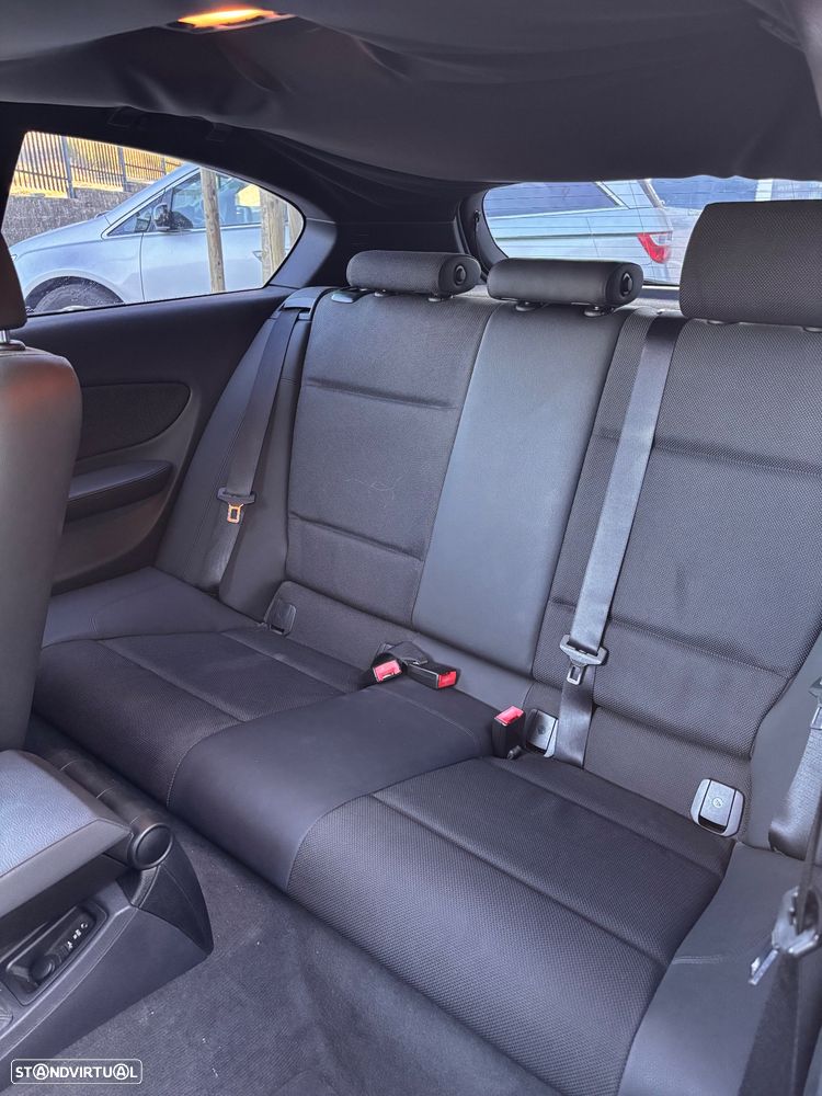 BMW 120 - 6