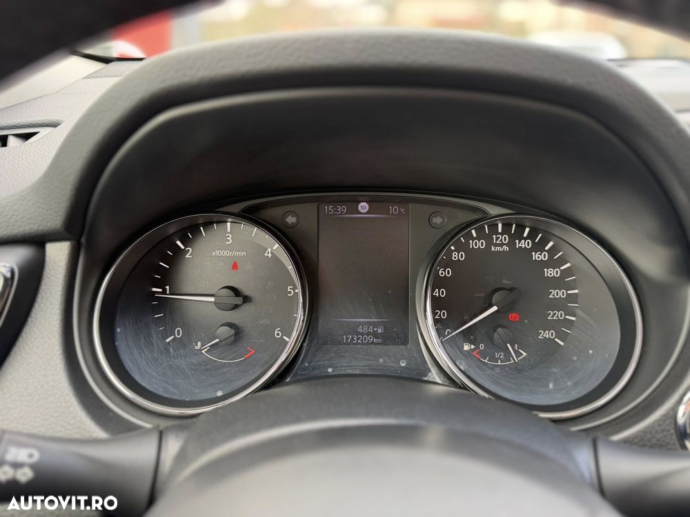 Nissan X-Trail 2.0 dCi ALL-MODE 4x4i Tekna - 18