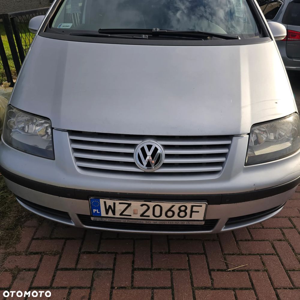 Volkswagen Sharan 1.9 TDI Comfortline - 1