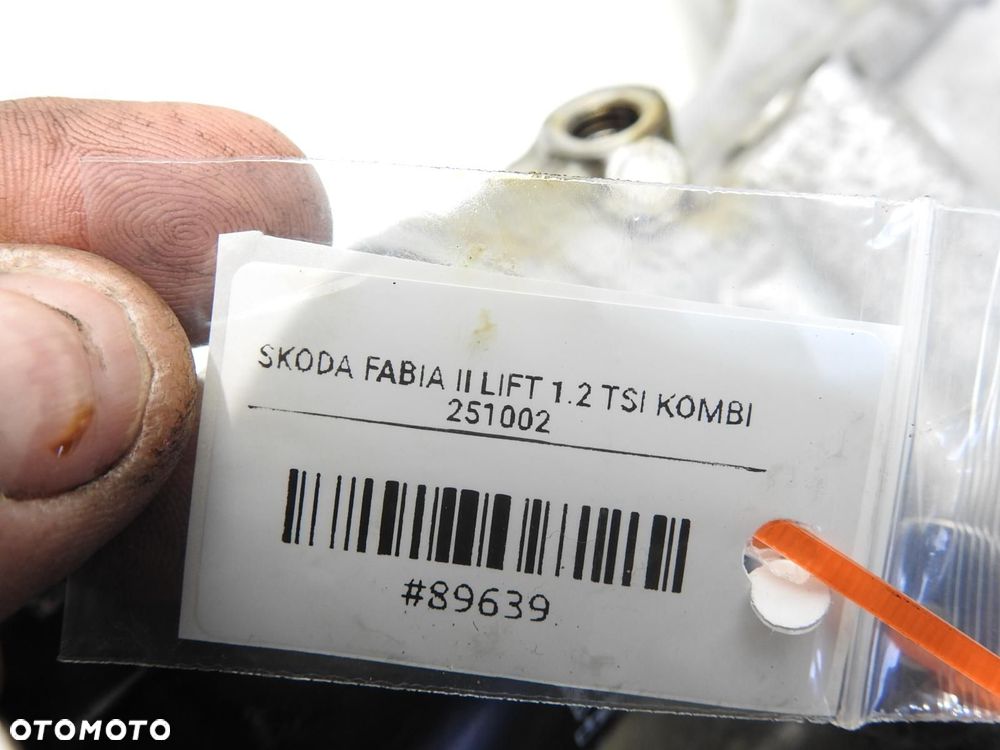 PODSTAWA FILTRA OLEJU SKODA FABIA II 1.2 TSI 03F903143H - 5