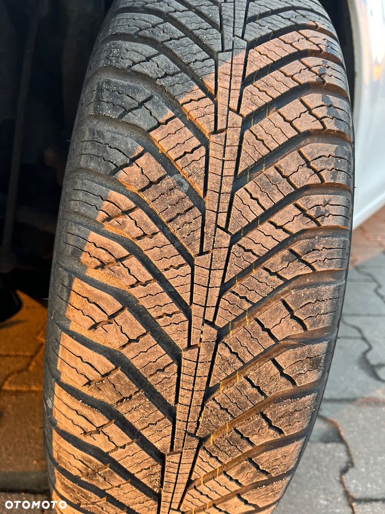 Volkswagen Golf 1.6 TDI BlueMot Trendline - 28