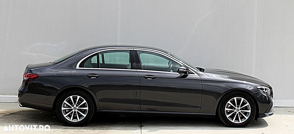 Mercedes-Benz E 200 9G-TRONIC Avantgarde - 12